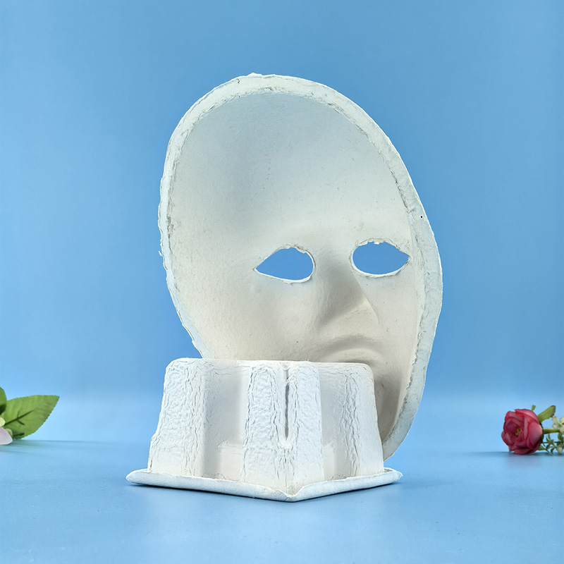 Pulp mold